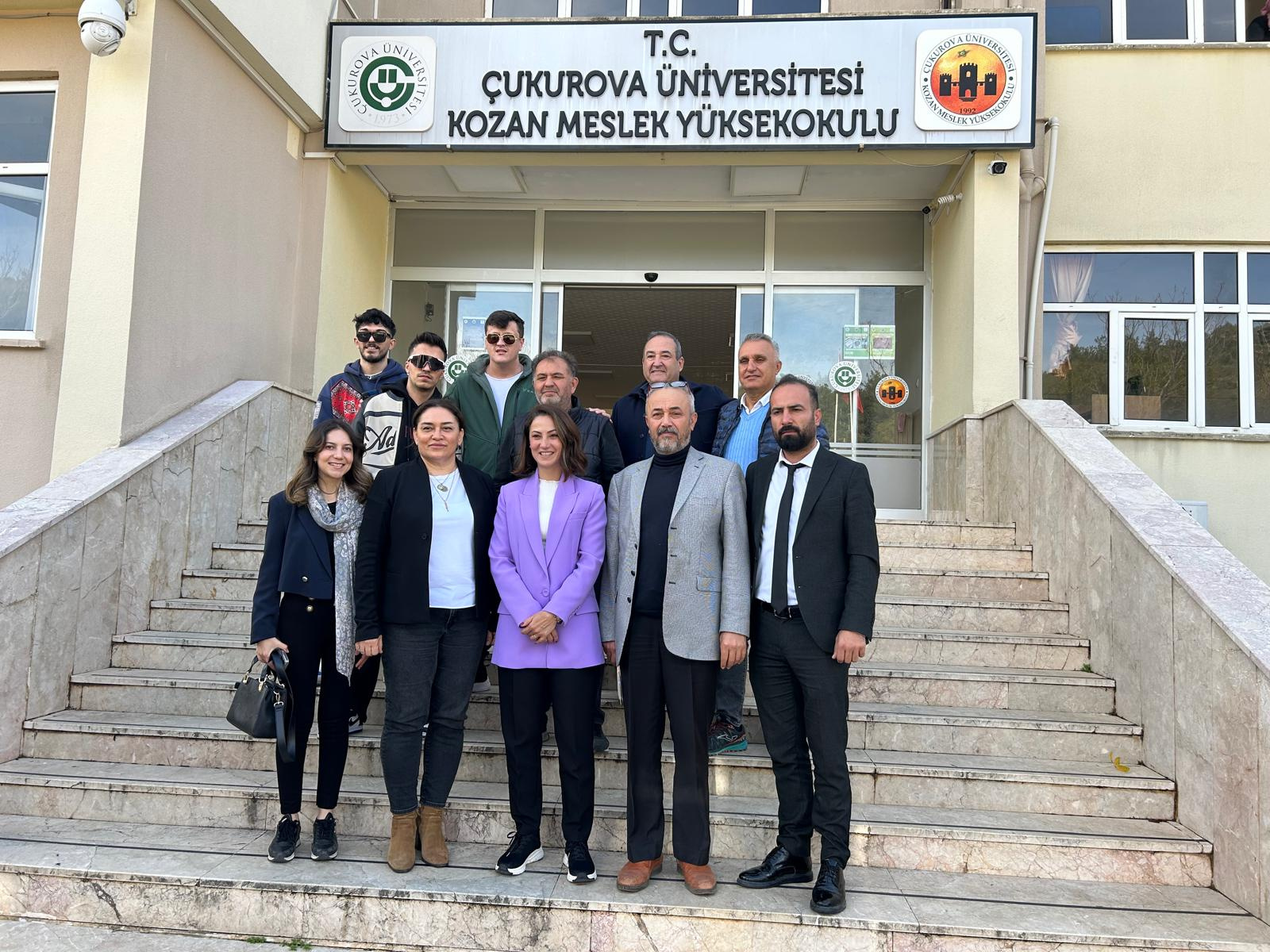 Cumhuriyet Halk Partisi (CHP) Kozan Belediye Başkan Adayı Av. Sudiye Gizem AKSOYLU Yüksekokulumuza Nezaket Ziyaretinde Bulundu