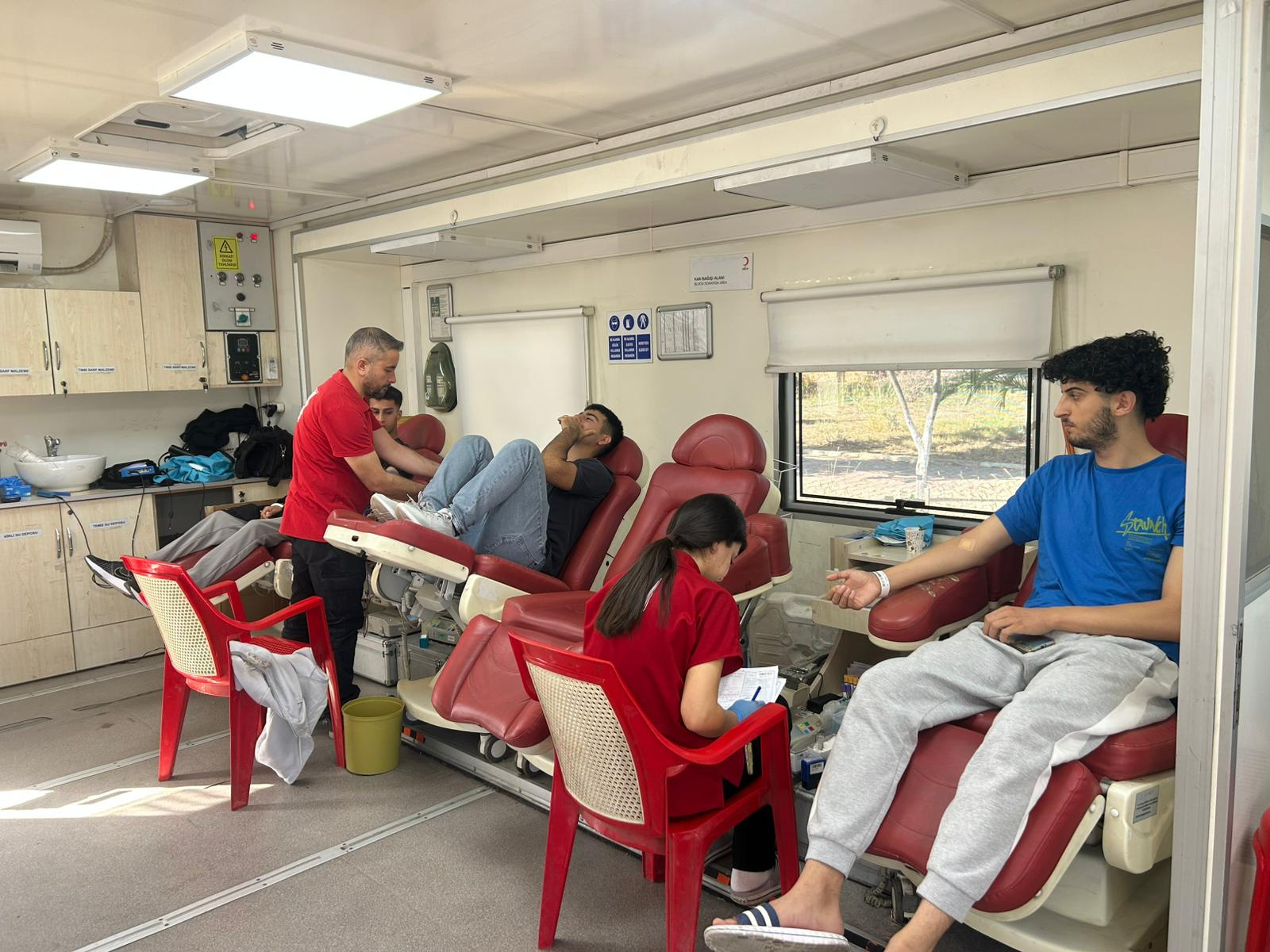 Yüksekokulumuzda Türk Kızılay İşbirliği İle Kan Bağışı Etkinliği Yapıldı